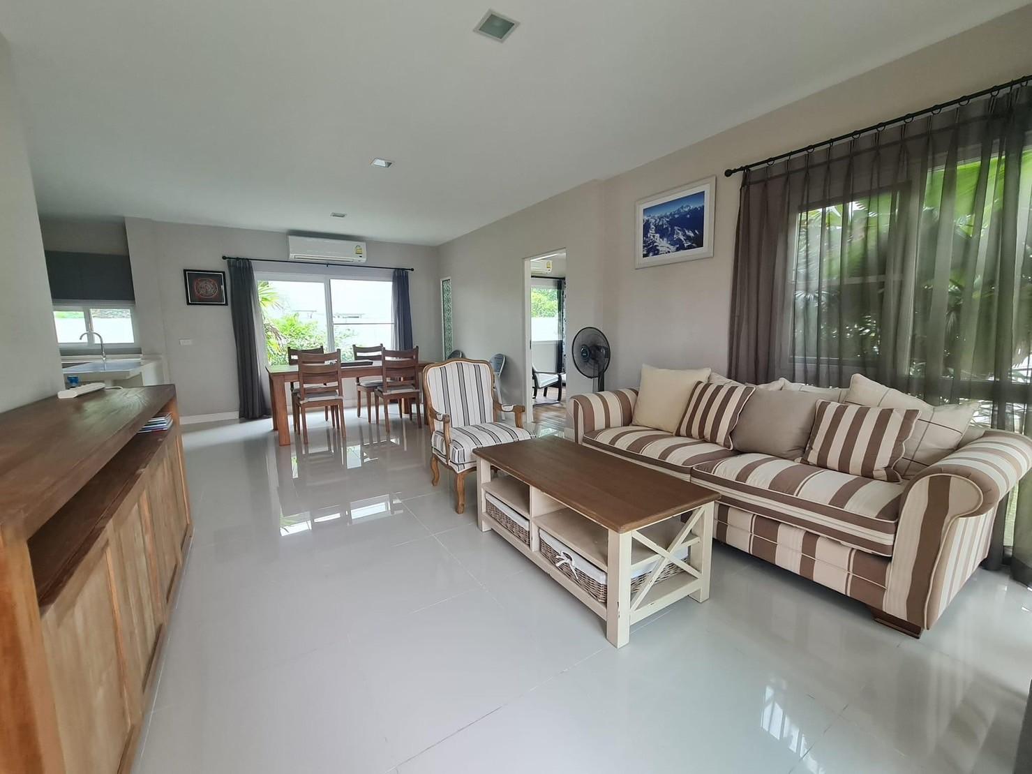 หมู่บ้าน 88 Land and House WR-00942 2