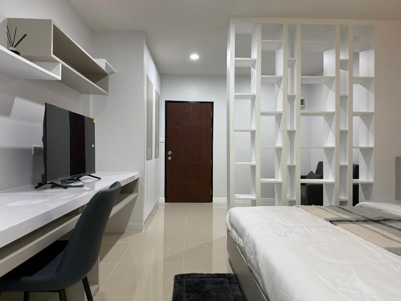 Phanason City Condominium WR-02564 4