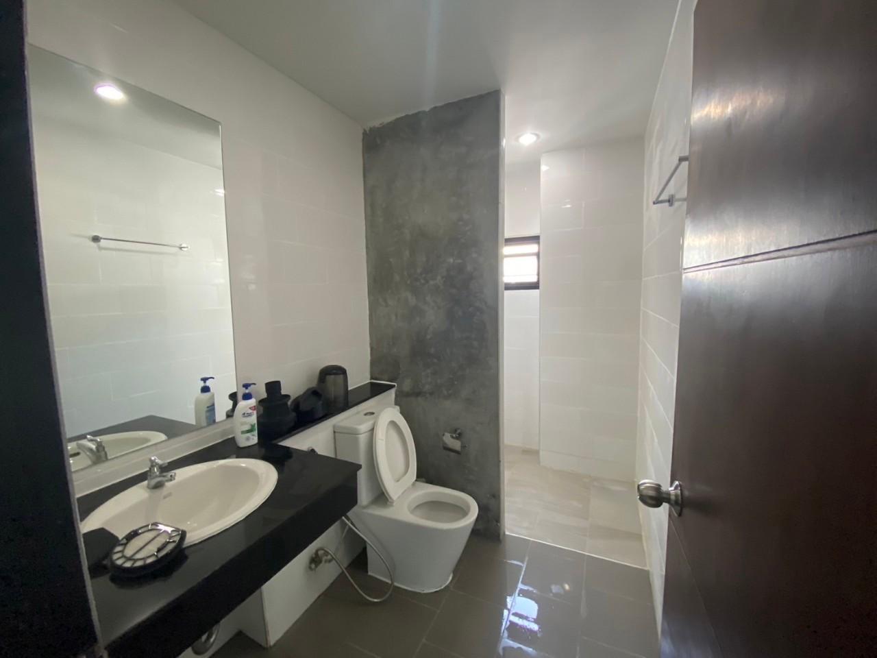 Phanason City Condominium WR-02565 6